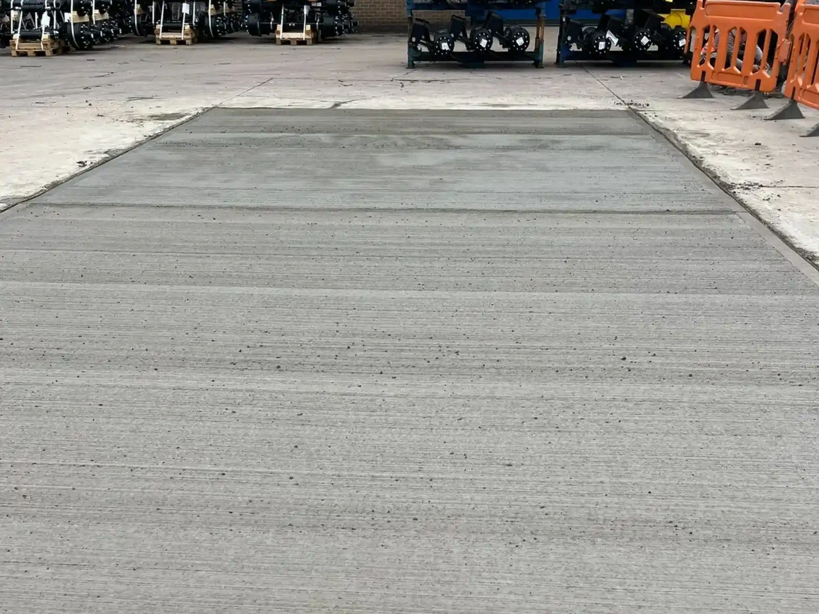 con3 (1)